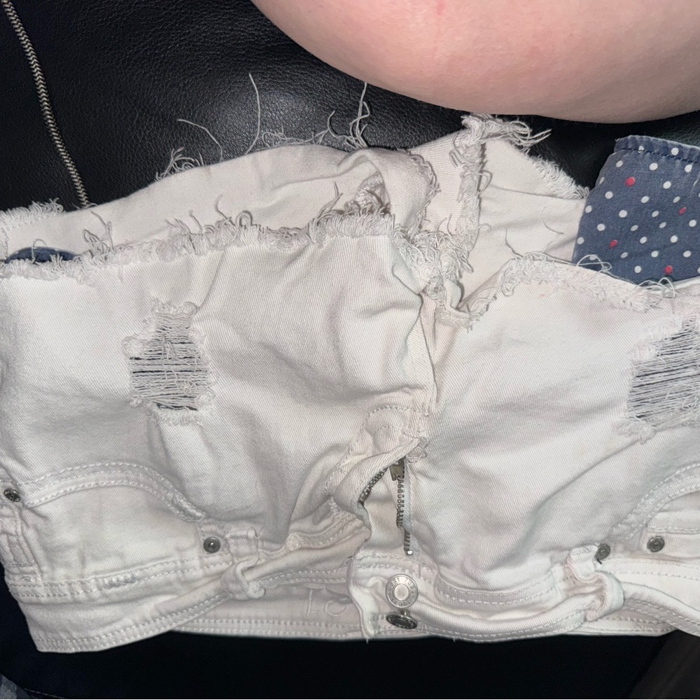Rue21 White Distressed Jean Shorts